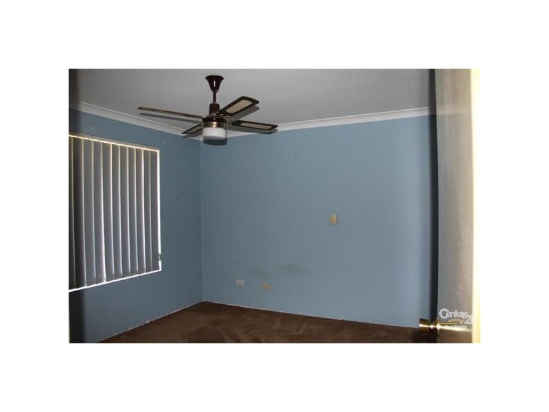 16 Hood Court, Port Kennedy WA 6172