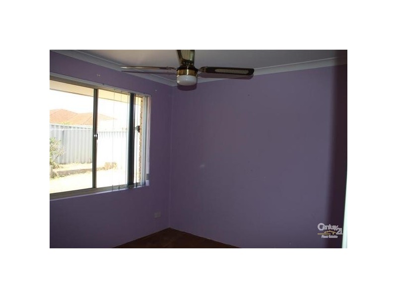 16 Hood Court, Port Kennedy WA 6172