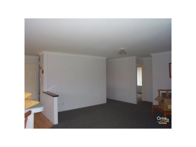 10 McNicholl Street, Rockingham WA 6168