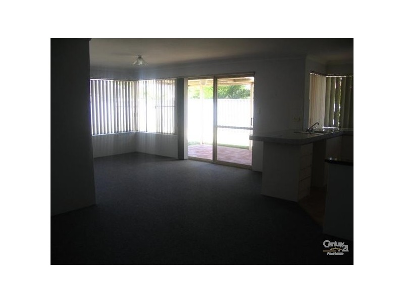 10 McNicholl Street, Rockingham WA 6168