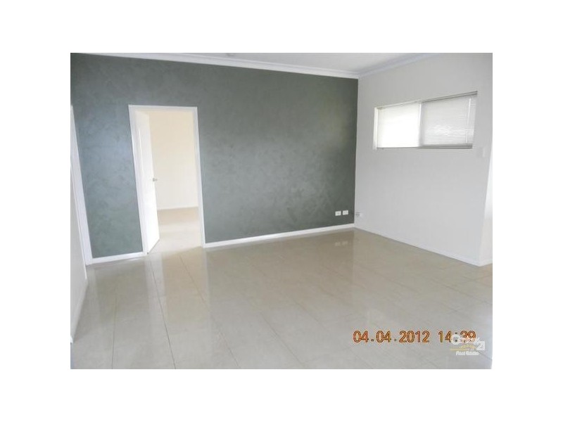 4/138 Lewington Street, Rockingham WA 6168