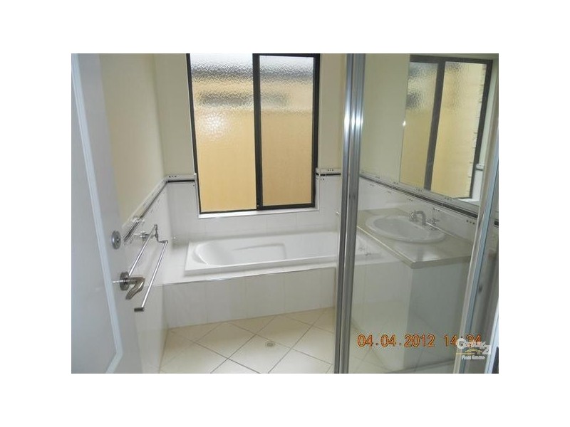 4/138 Lewington Street, Rockingham WA 6168