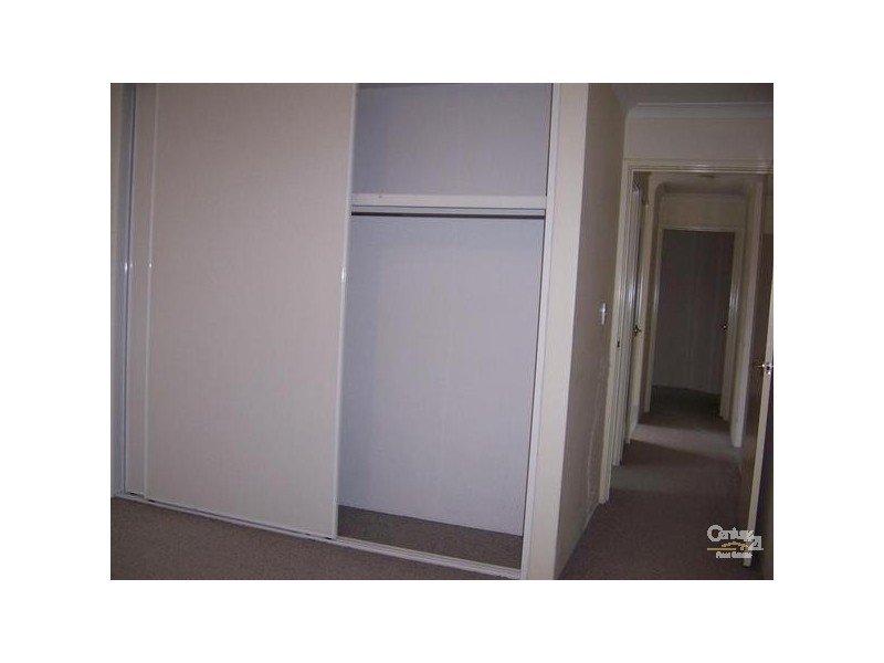 2/2 Redbud Place, Cooloongup WA 6168