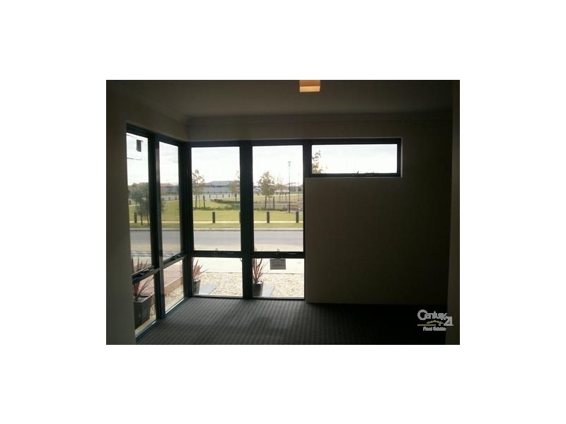 4 Rhapsody Close, Shoalwater WA 6169