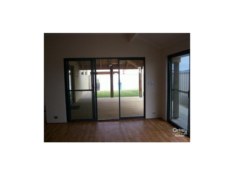 4 Rhapsody Close, Shoalwater WA 6169