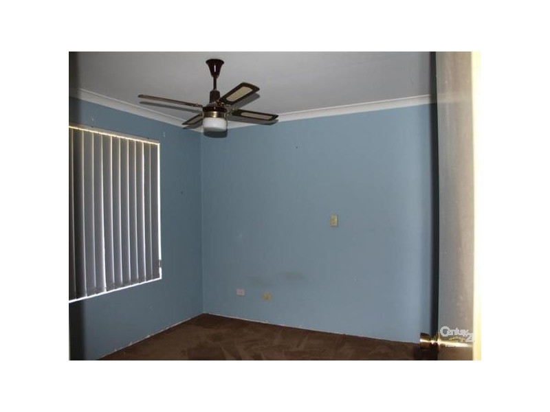 16 Hood Court, Port Kennedy WA 6172