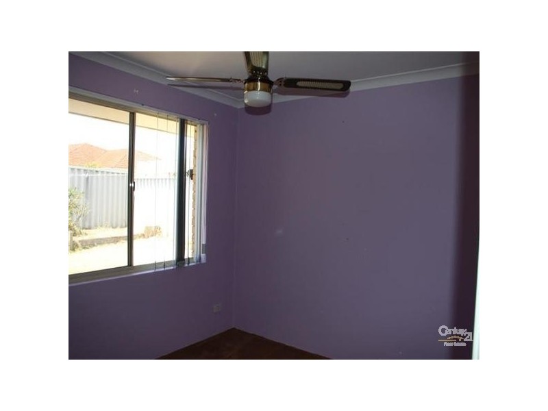 16 Hood Court, Port Kennedy WA 6172