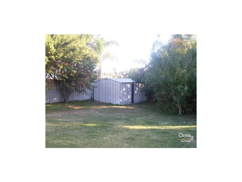 17 Kentia Close, Warnbro WA 6169