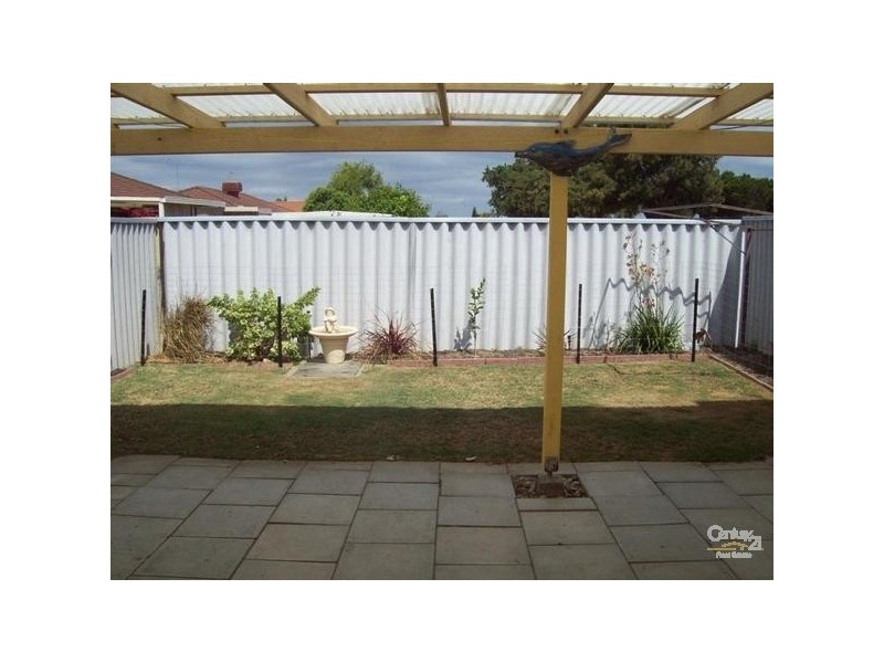 19/96 Simpson Avenue, Rockingham WA 6168