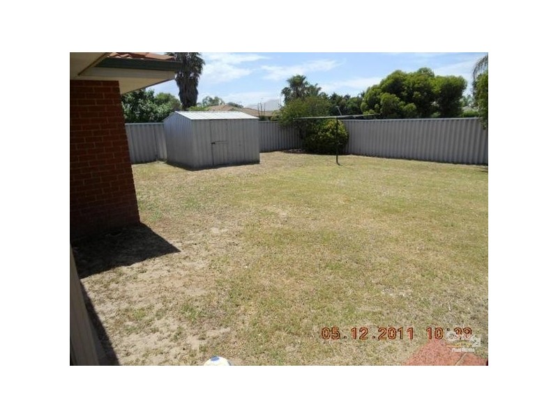 1 Glenroy Gardens, Port Kennedy WA 6172