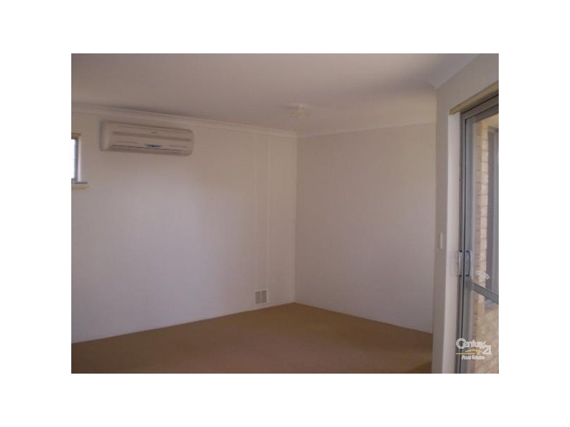 2/66 Parkin Street, Rockingham WA 6168