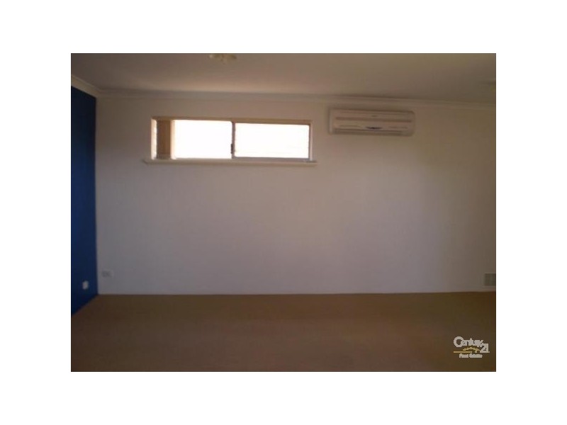 2/66 Parkin Street, Rockingham WA 6168