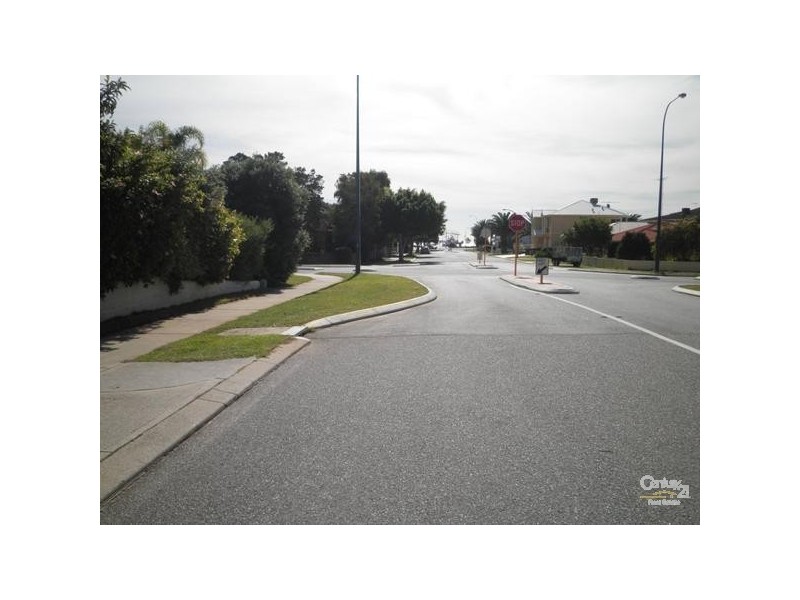 13B Fisher Street, Rockingham WA 6168