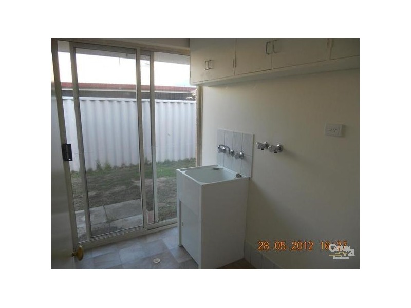 16 Hood Court, Port Kennedy WA 6172