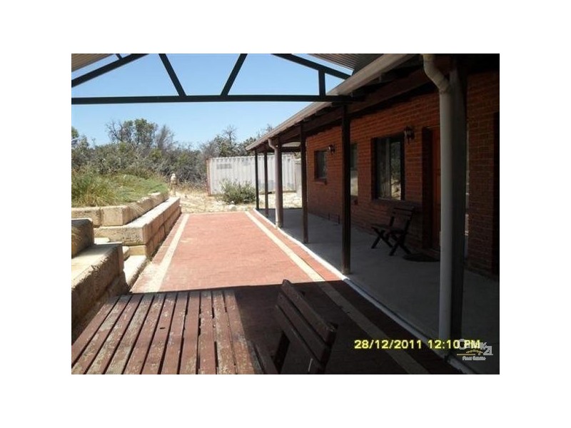 5 Braddock Road, Wellard WA 6170