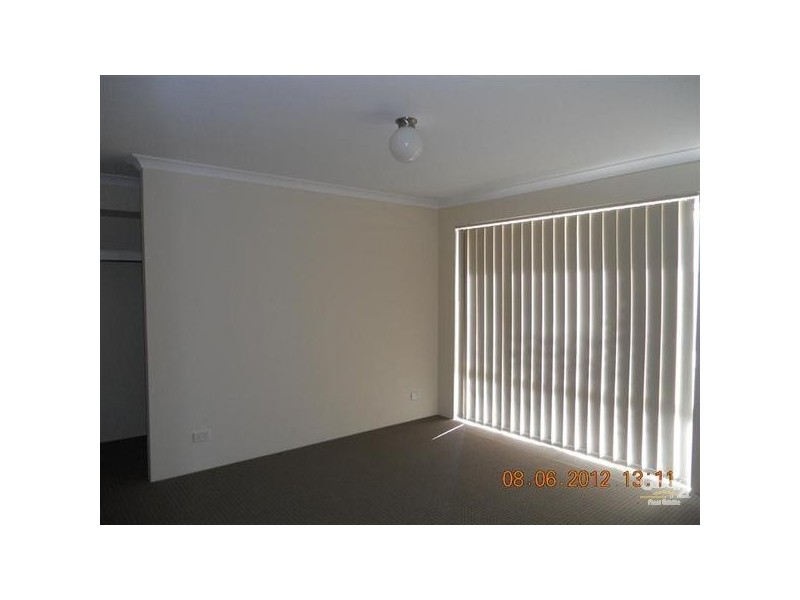 16 Hayeswater Crescent, Waikiki WA 6169