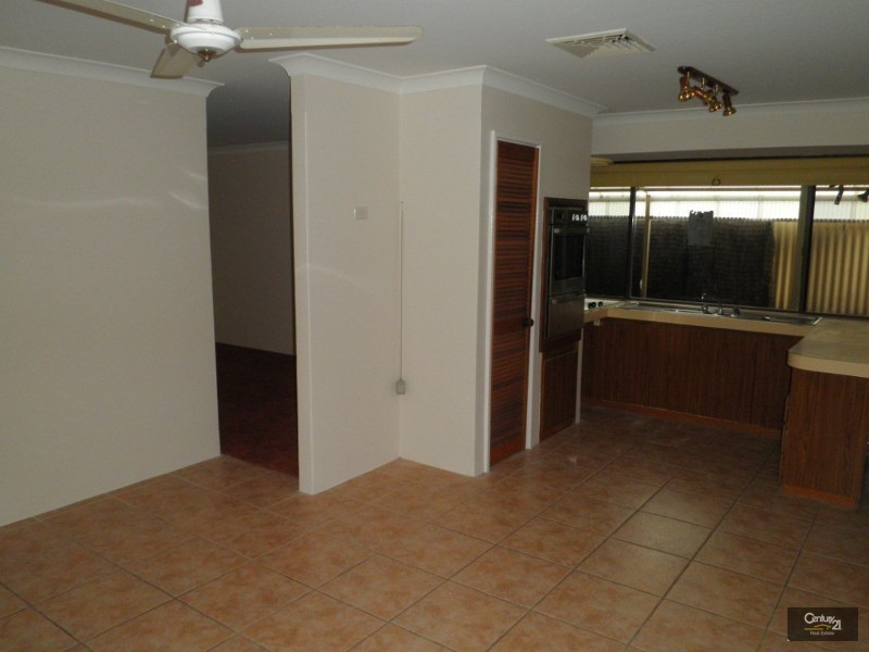 4 Arctic Close, Waikiki WA 6169