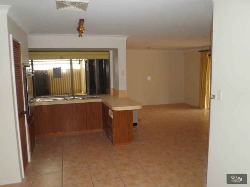 4 Arctic Close, Waikiki WA 6169