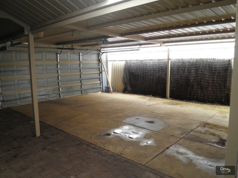 4 Arctic Close, Waikiki WA 6169