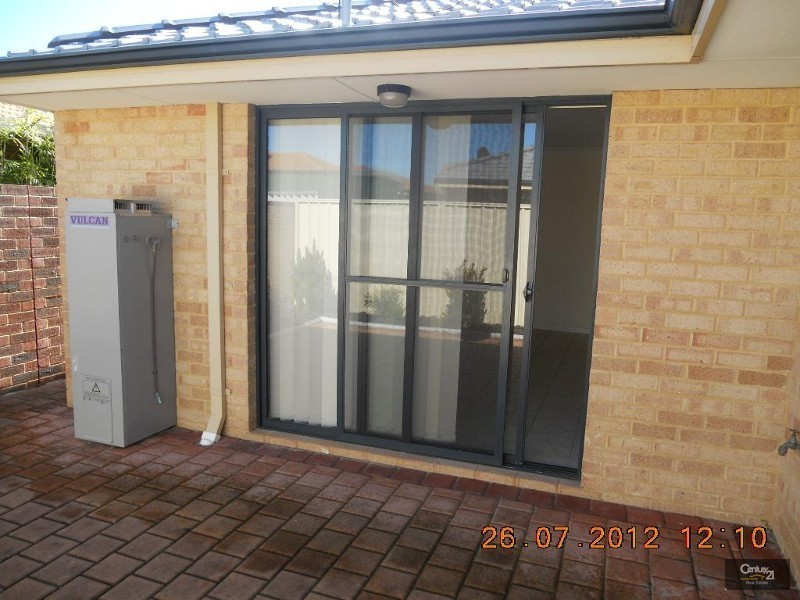 6/21 La Manche Avenue, Port Kennedy WA 6172