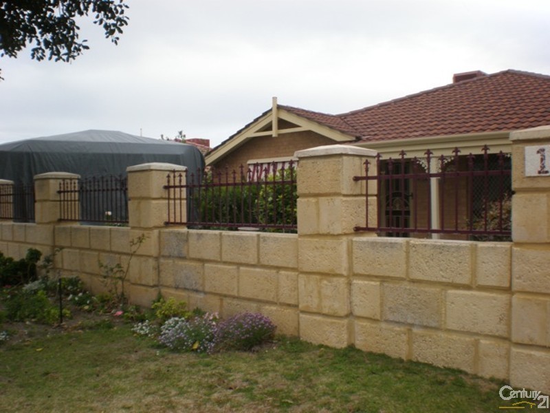 17 St Tropez Court, Port Kennedy WA 6172