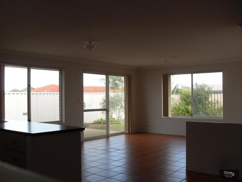 5 Oleander Avenue, Rockingham WA 6168