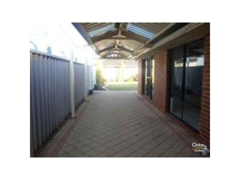 116 San Sebastian Boulevard, Port Kennedy WA 6172