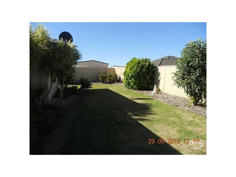 57 Chelmsford Avenue, Port Kennedy WA 6172