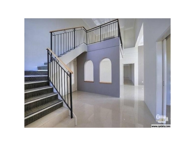 13 Blue Wren Gardens, Coodanup WA 6210