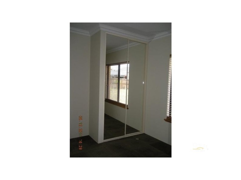 13 Blue Wren Gardens, Coodanup WA 6210