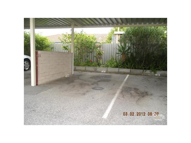 25/4 Minchinson Street, Shoalwater WA 6169