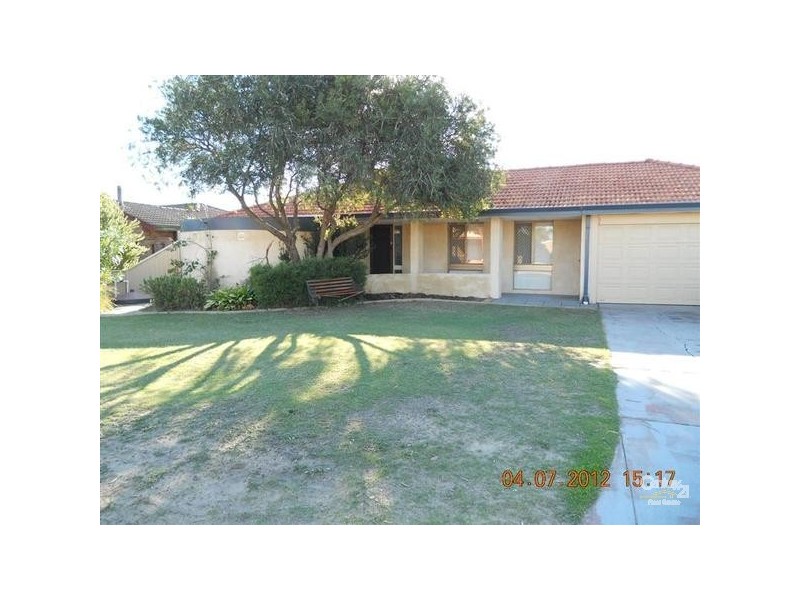 10 Ocean Place, Waikiki WA 6169