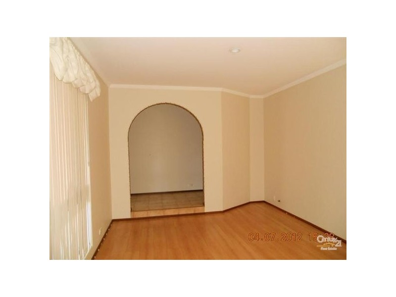 10 Ocean Place, Waikiki WA 6169