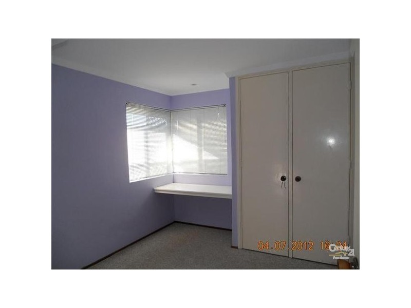 10 Ocean Place, Waikiki WA 6169