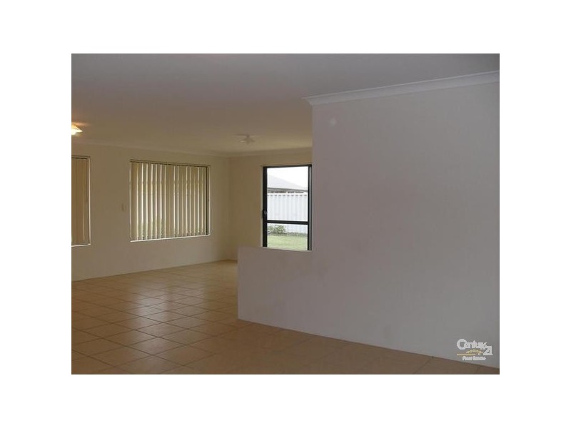 7 Epsilon Drive, Rockingham WA 6168
