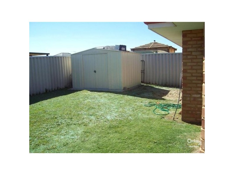 125 Grand Ocean Boulevard, Port Kennedy WA 6172