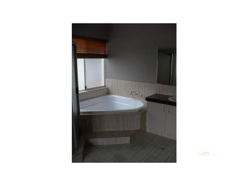 89 Malibu Road, Safety Bay WA 6169