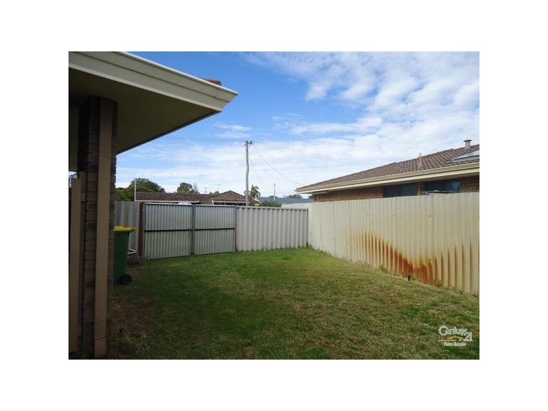 11A Dobson Court, Safety Bay WA 6169