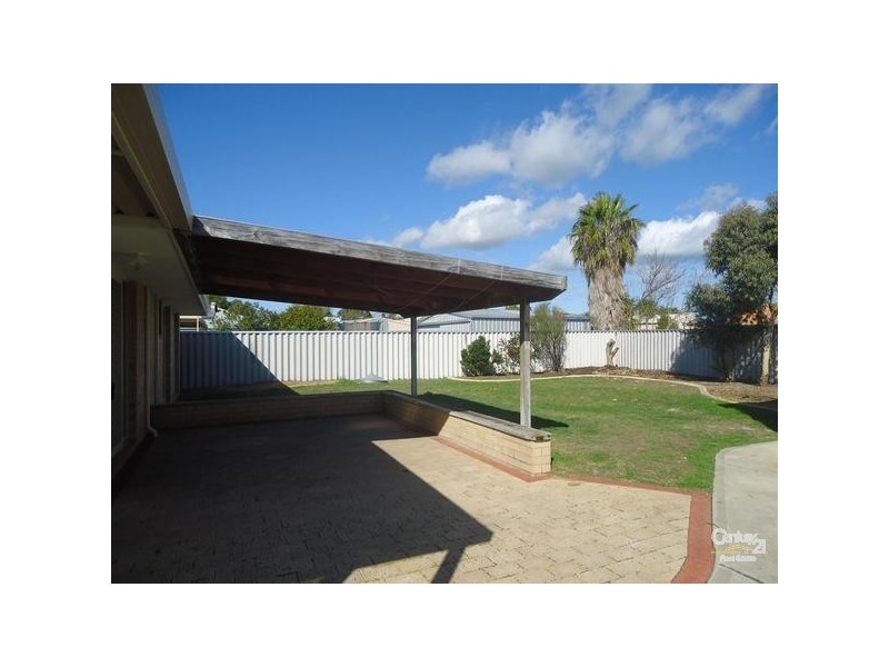 72 Discovery Crescent, Port Kennedy WA 6172