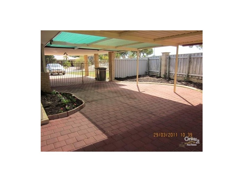 10 Narbonne Gardens, Port Kennedy WA 6172