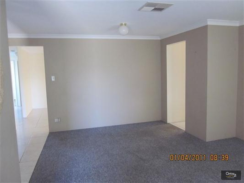 10 Jean Pierre Drive, Warnbro WA 6169