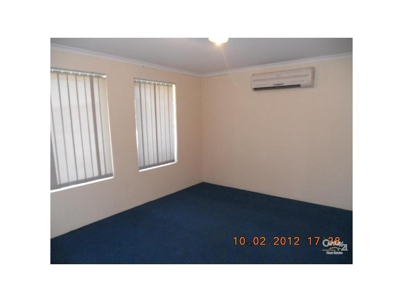 7 Seaspray Place, Waikiki WA 6169