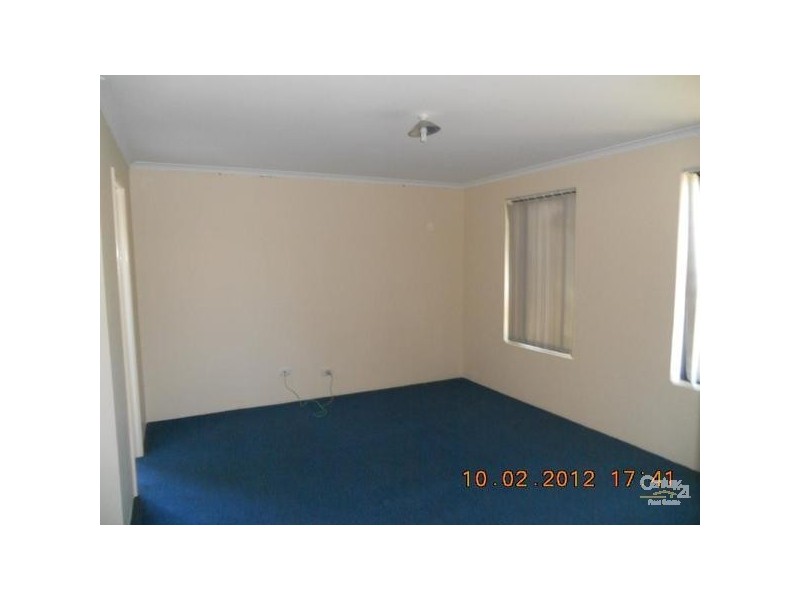 7 Seaspray Place, Waikiki WA 6169