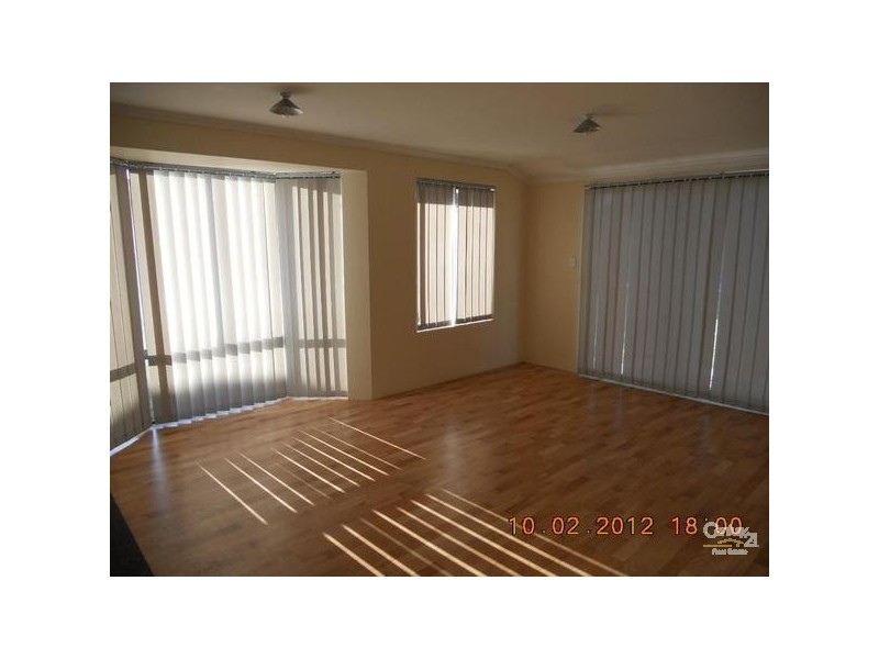 7 Seaspray Place, Waikiki WA 6169