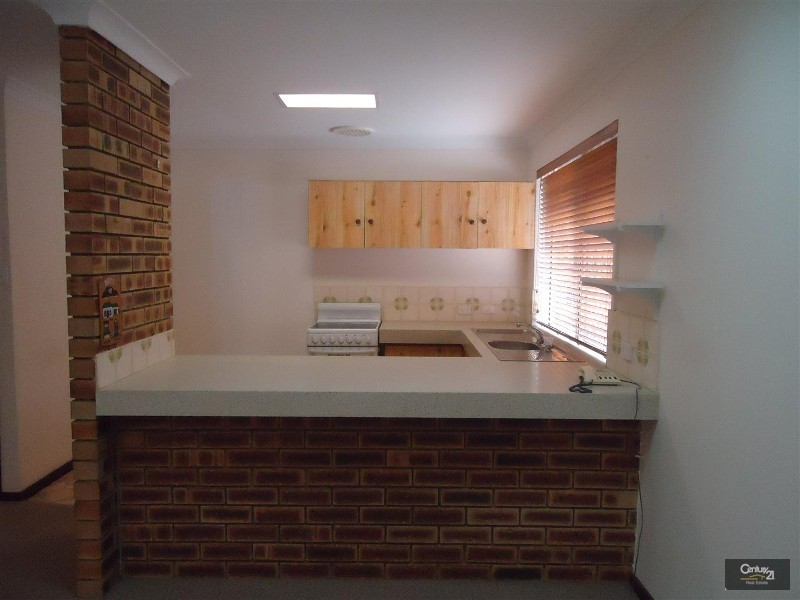 10 Andromeda Street, Rockingham WA 6168