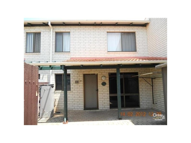 18/13 Merope Close, Rockingham WA 6168