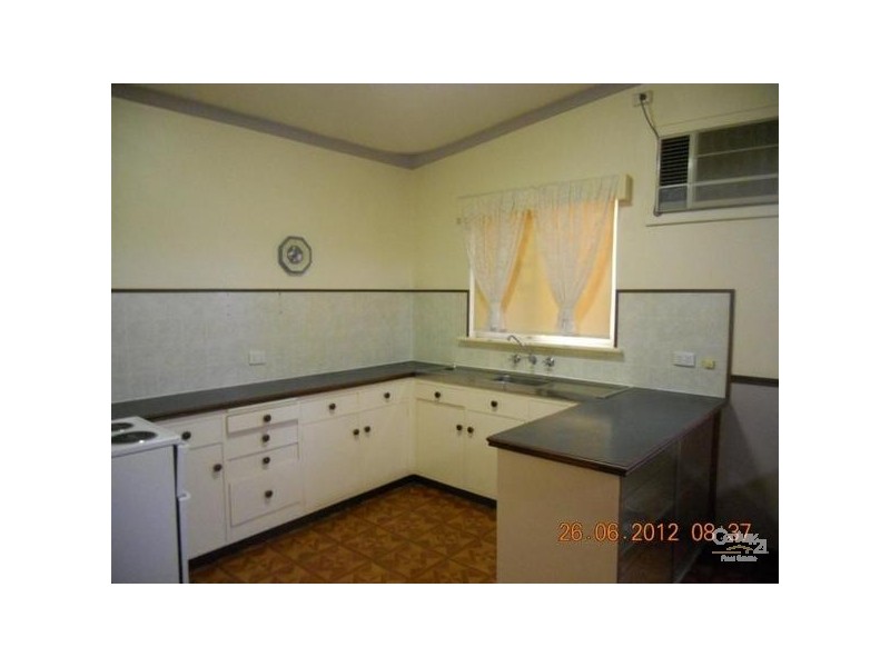 9A Bay View Street, Rockingham WA 6168