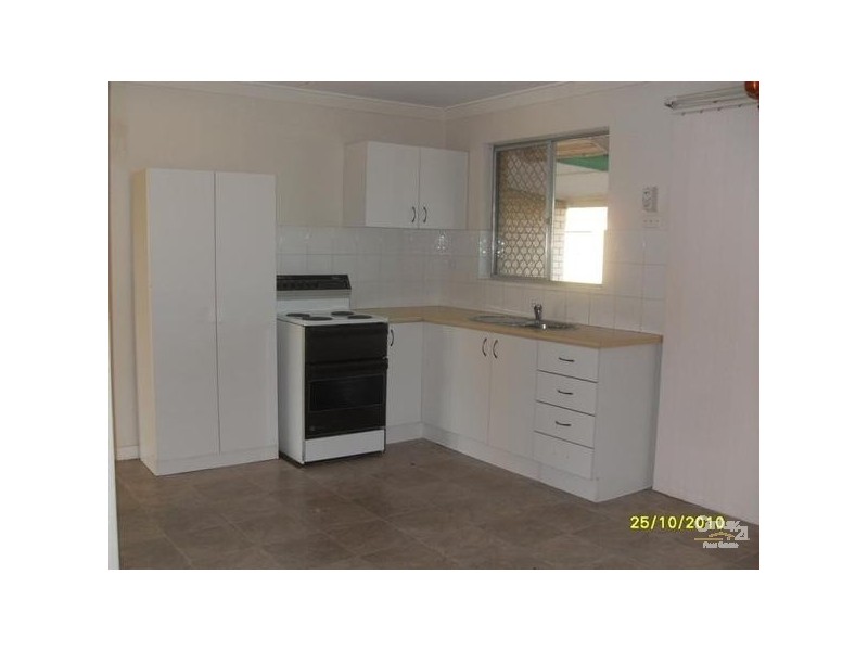 7 Short Street, Safety Bay WA 6169