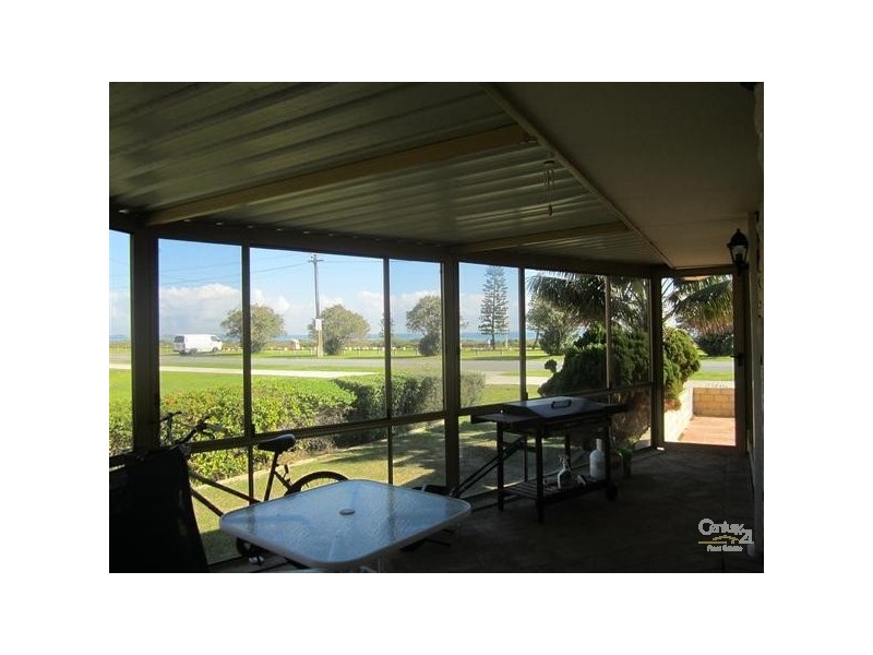 195A Rockingham Beach Road, Rockingham WA 6168