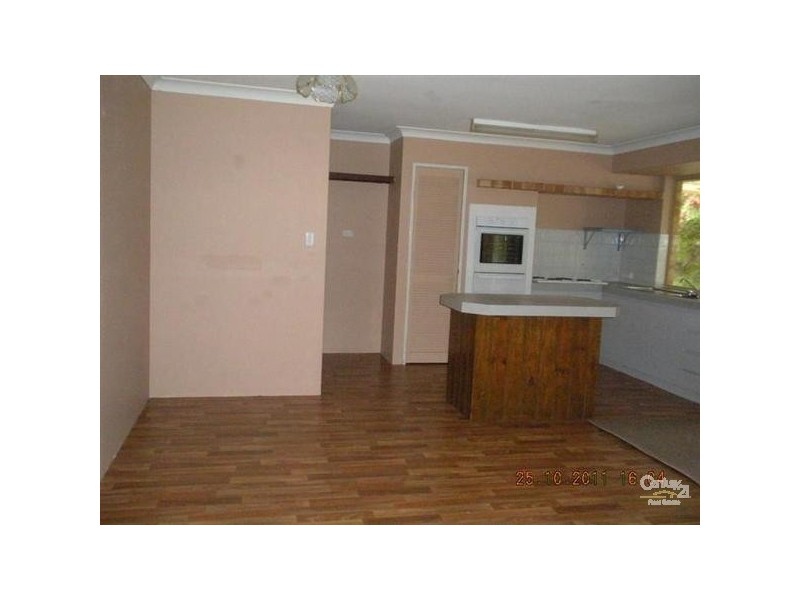 44 Rand Avenue, Waikiki WA 6169